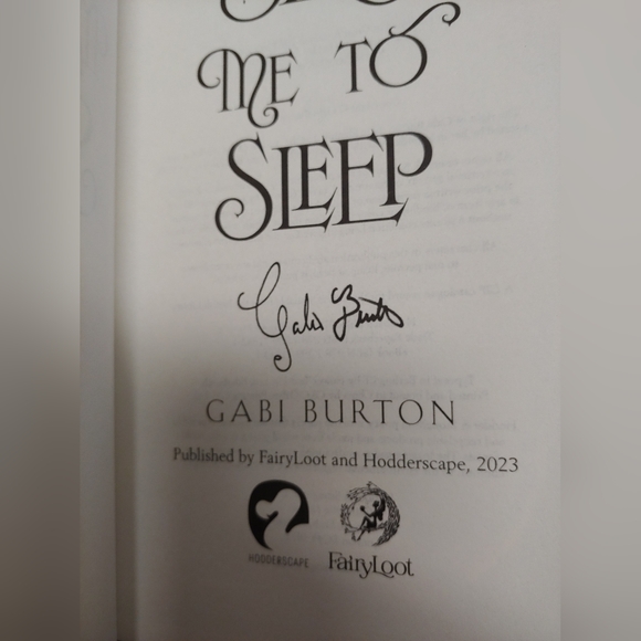 Fairyloot Edition of Song Me To Sleep by Gabi Burton - Picture 6 of 8